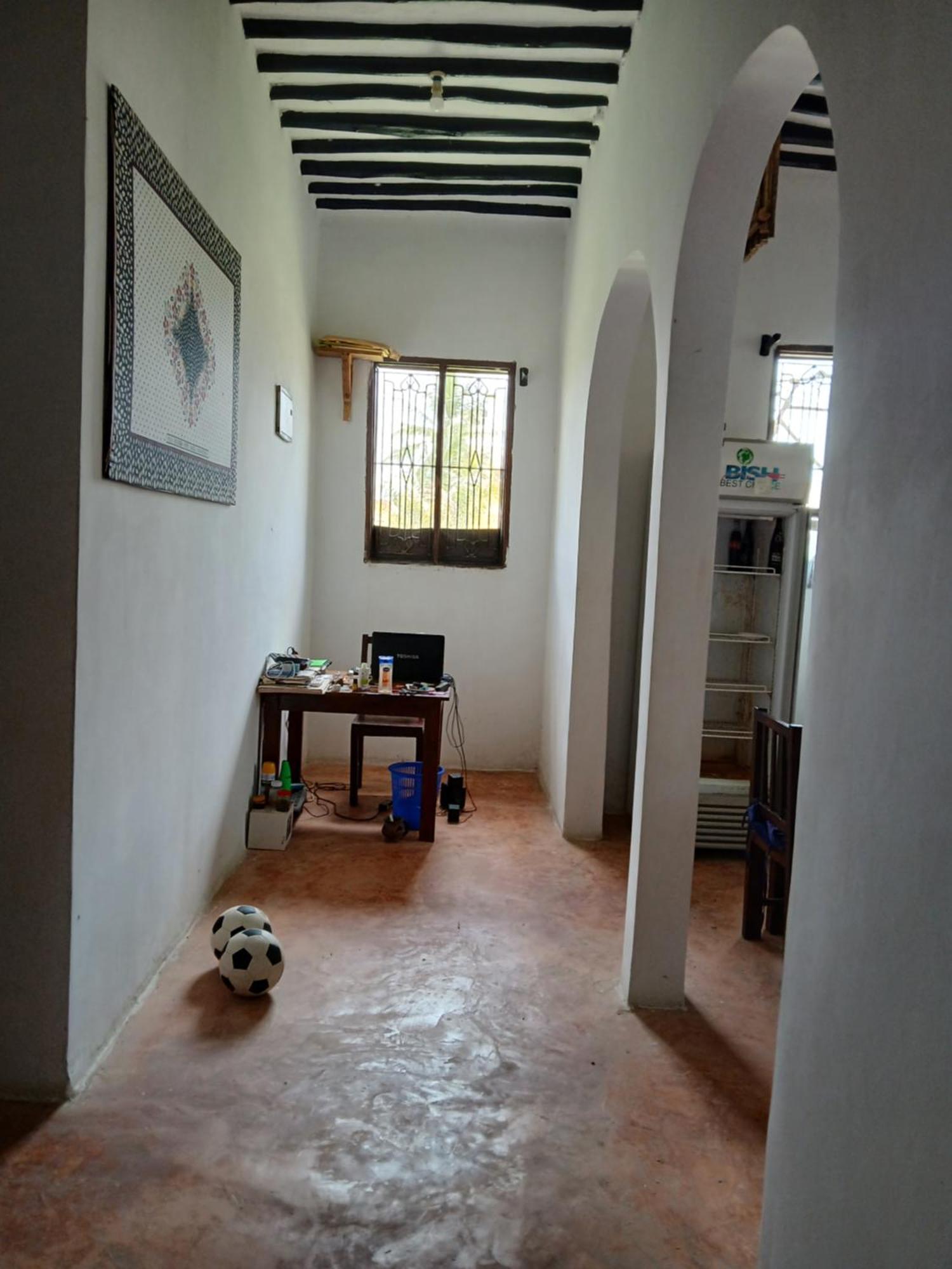 Naira House Apartment *